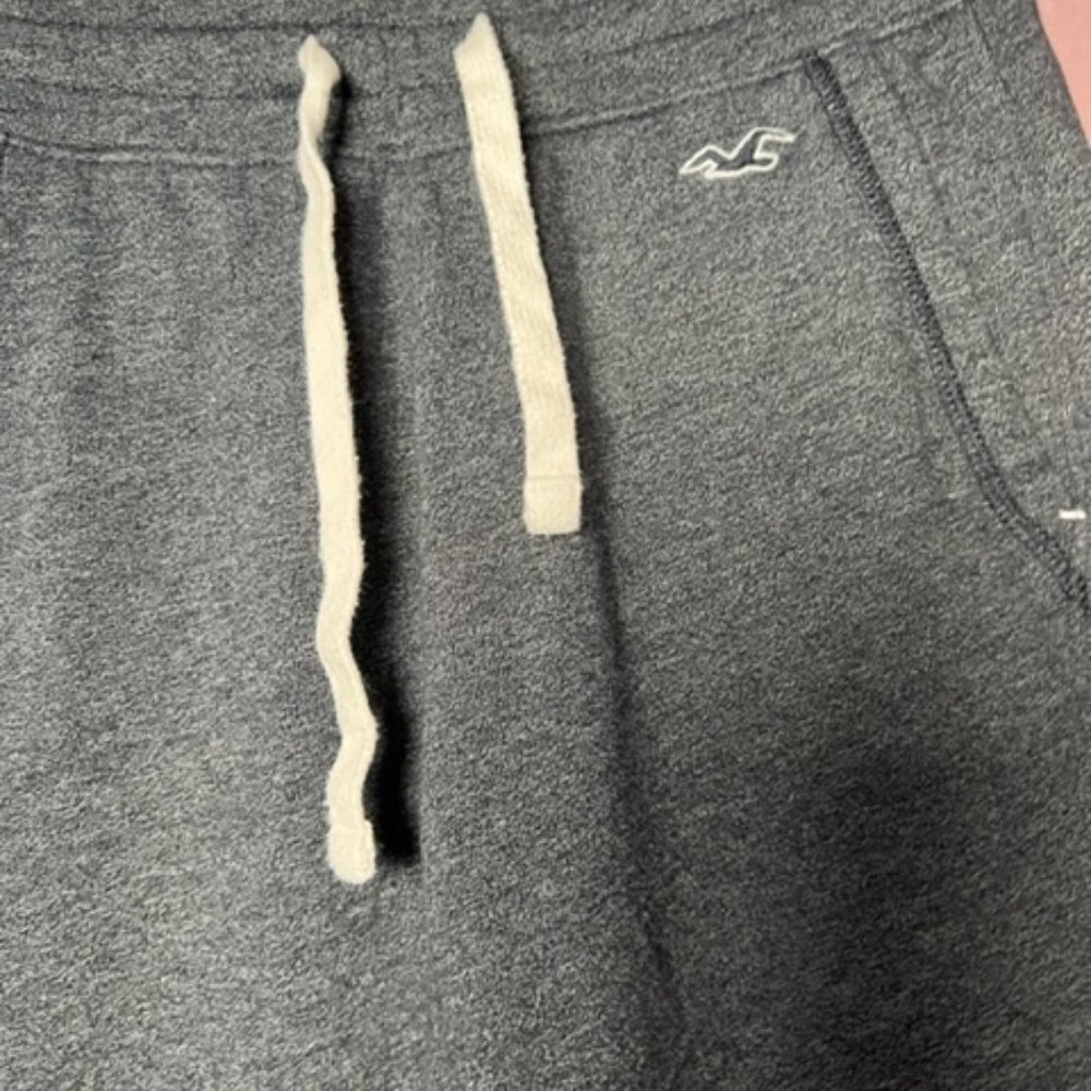 Womens Gray Hollister Sweatpants Size XS - Picture 3 of 8